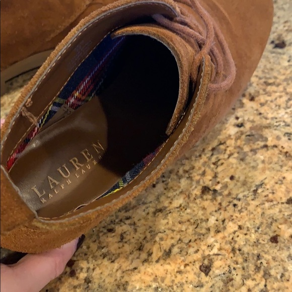 Ralph Lauren suede boot - Picture 2 of 3